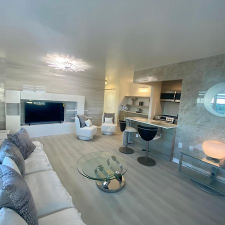 Panoramic Luxurious Waterfront One Bedroom Apartment With Miami Skyline View Free Parking 5Min Drive To Майами-Бич Экстерьер фото
