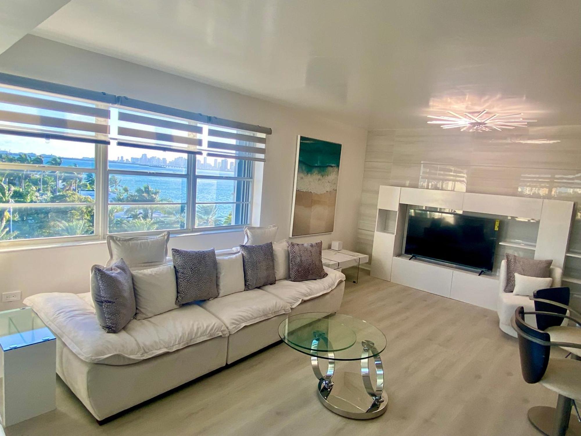 Panoramic Luxurious Waterfront One Bedroom Apartment With Miami Skyline View Free Parking 5Min Drive To Майами-Бич Экстерьер фото